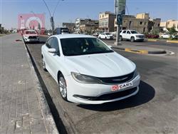 Chrysler 200